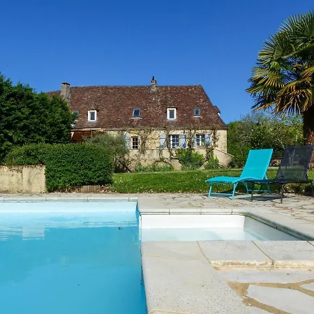 Hotel Le Bonheur Dans Notre Pre 33 P Sainte-Mondane