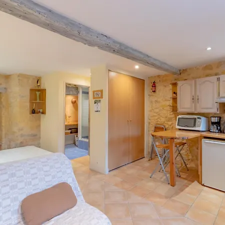 Hotel Le Bonheur Dans Notre Pre 33 P