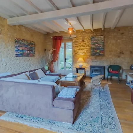 Hotel Le Bonheur Dans Notre Pre 33 P
