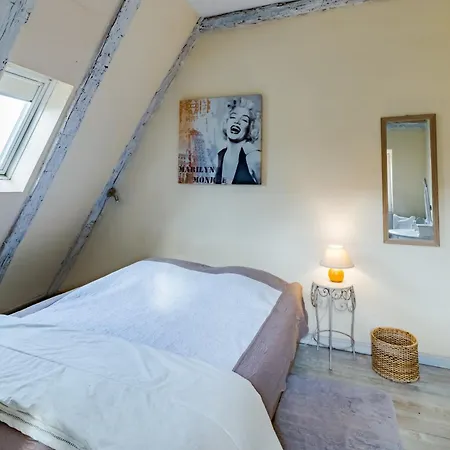 Hotel Le Bonheur Dans Notre Pre 33 P 3*